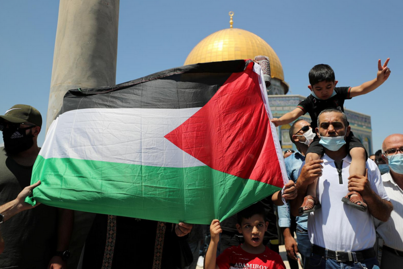 مفكر جزائري: الإخوان استثمروا في الجهل والجماهير العربية كشفتهم