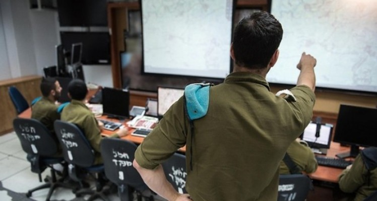 الرئيس الجديد متسرع في التخريب ويكره الإعلام