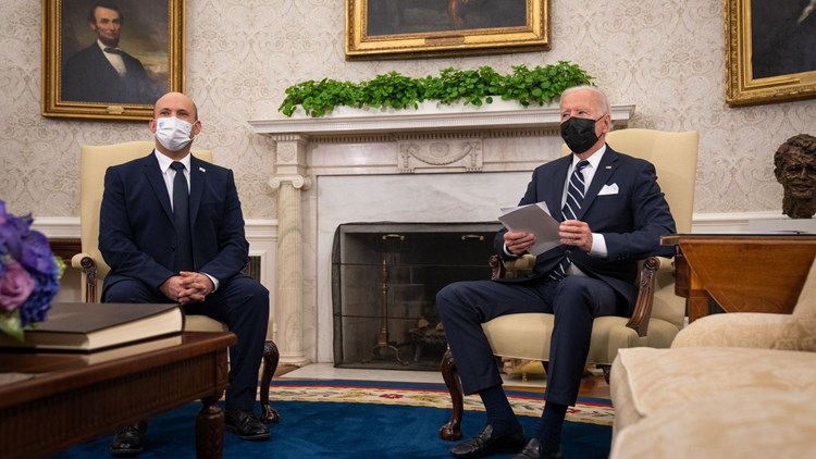 مفكر بحريني: أمريكا وإسرائيل أصحاب مشاريع الشرق الأوسط الجديد للهيمنة عليه