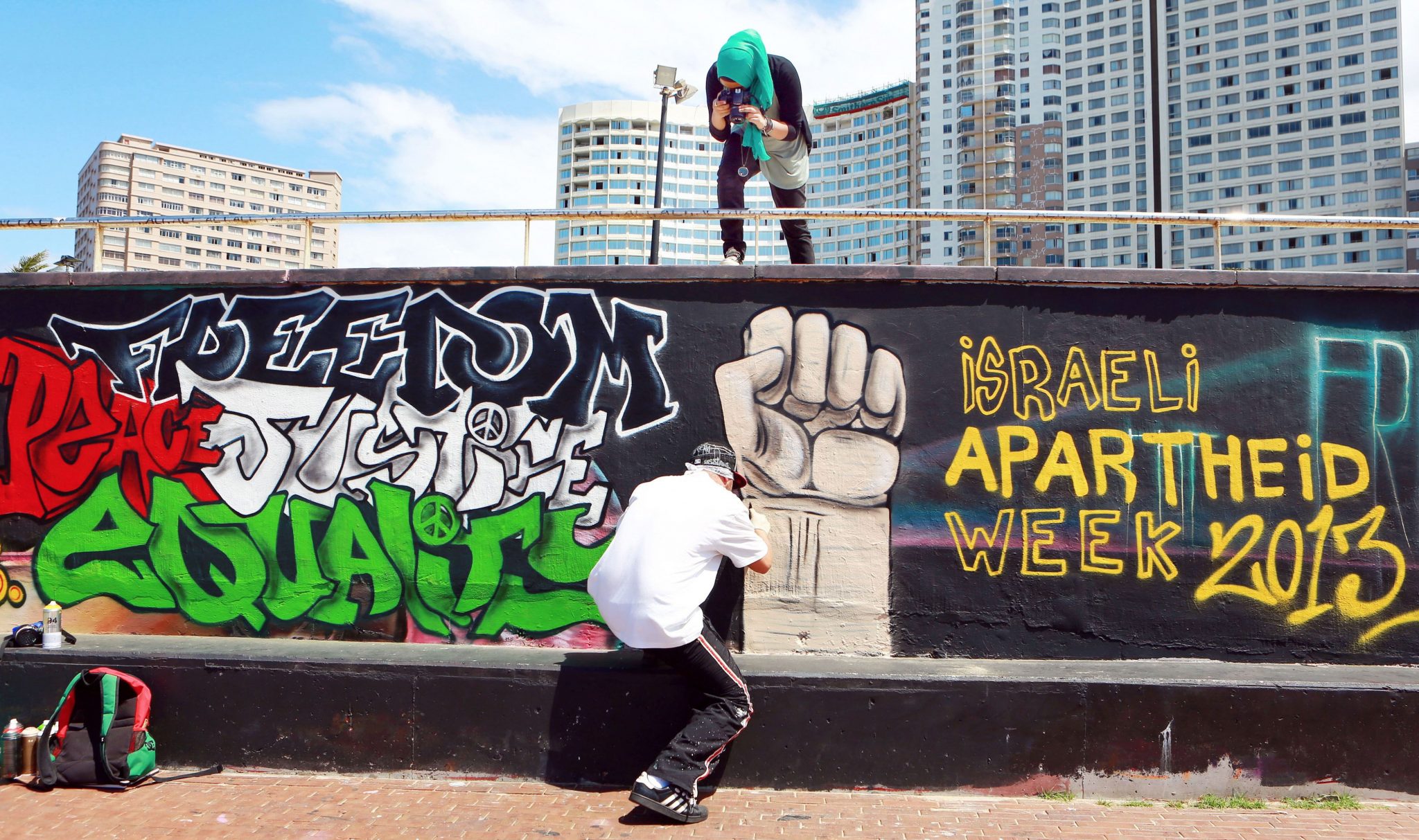 كاتب إسرائيلي: القدس تعيش نـظـام "أبارتهايد" يهودي عنيف منذ اليوم الأول لاحتلالها