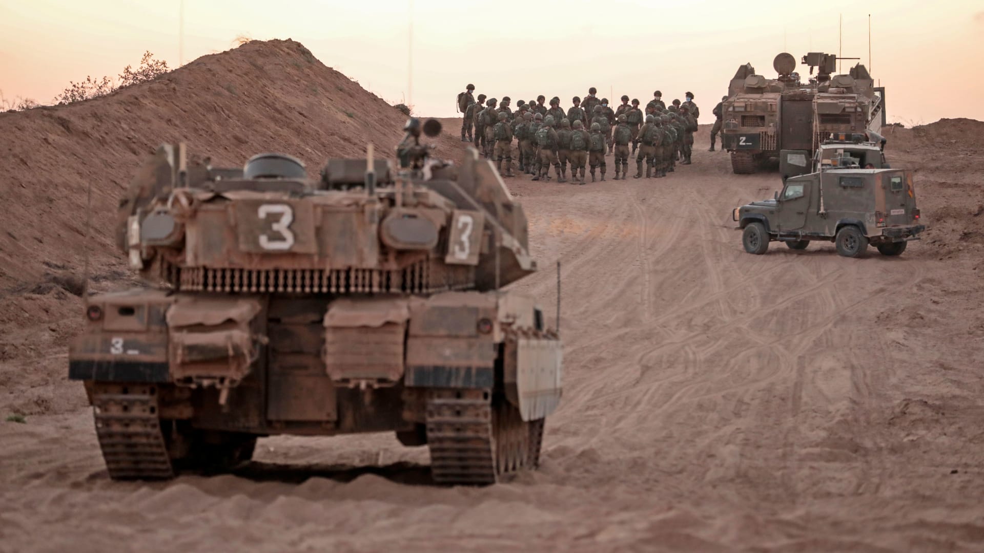 خبير إسرائيلي: وضع غزة يقترب للتدهور الأمني