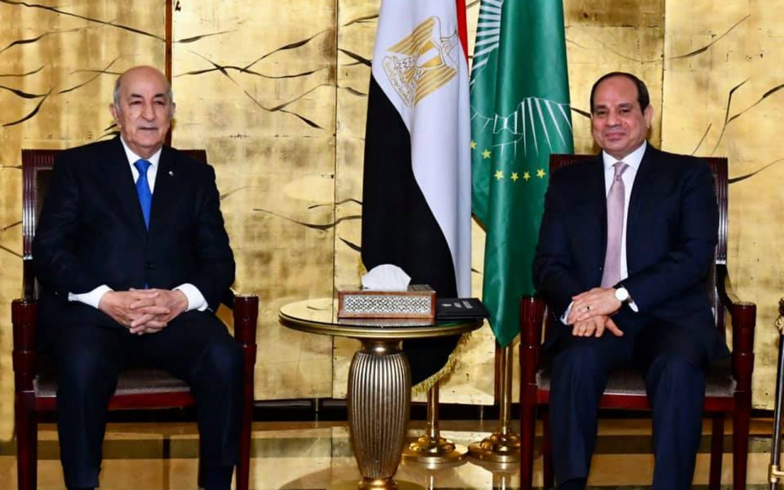 الرئيس الجزائري يزور مصر اليوم