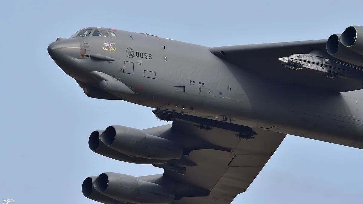 وصول قاذفات أمريكية إلى بريطانيا